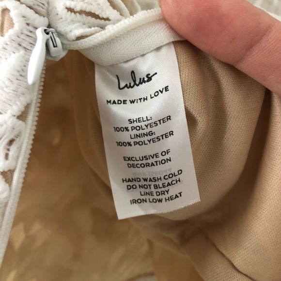 LULUS Special Moments White Lace Top ( size SMALL ) - Picture 9 of 9